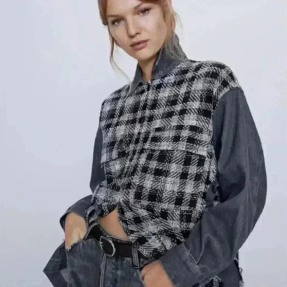 Zara Ladies Contrasting Denim Button Down Tweed Jacket Shirt Size XS Like New - Picture 2 of 7